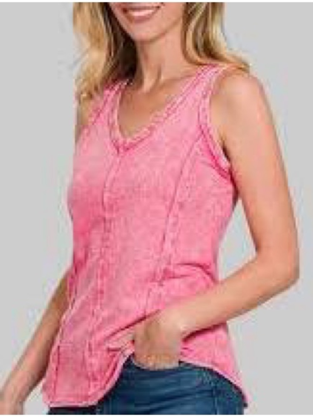 NWOT SIZE L Zenana Outfitters Rose Pink V-Neck Muscle Tee